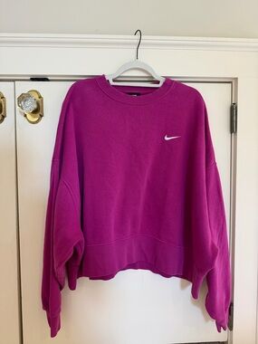 Nike Crewneck Sweatshirt